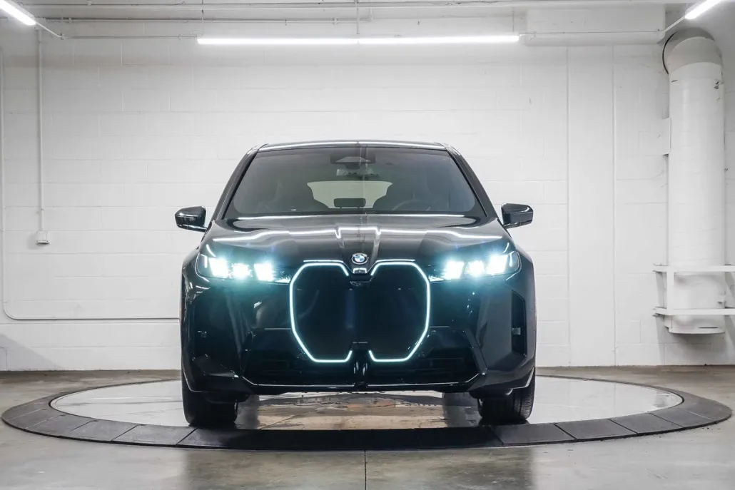 2026 Bmw iX photo 1