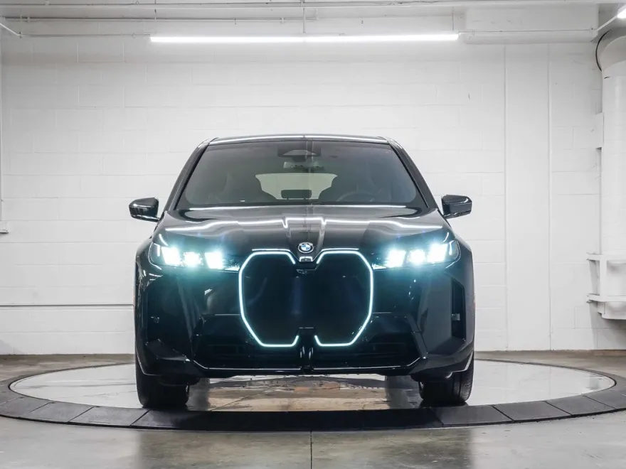 2026 Bmw iX photo 1