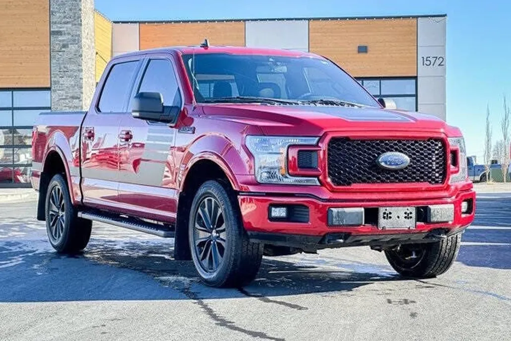 2019 Ford F-150 XLT photo 1