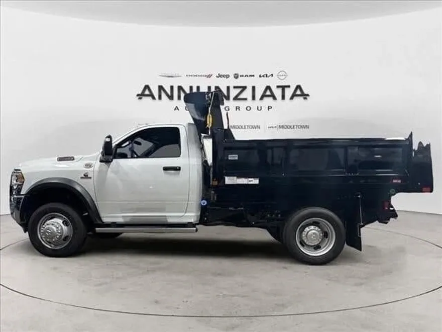 2024 Ram 5500 photo 1
