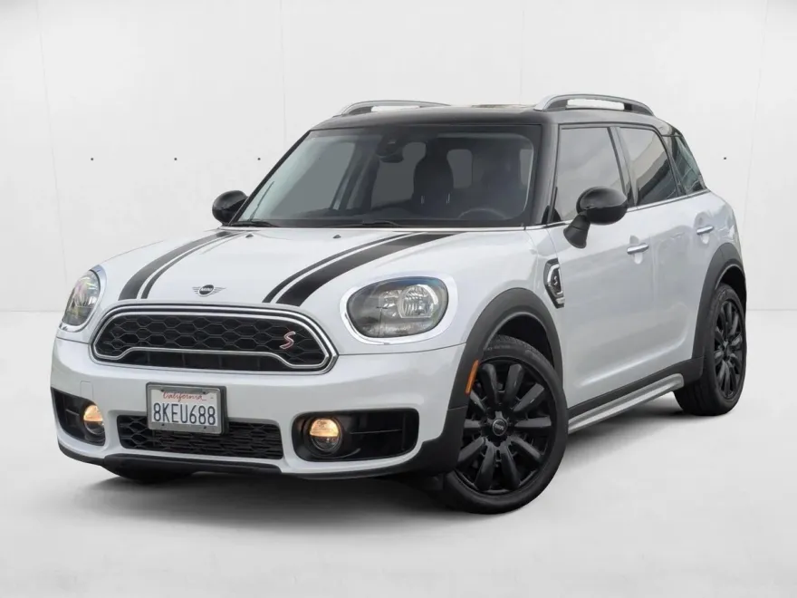 2019 Mini Countryman S photo 1