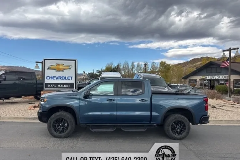 2024 Chevrolet Silverado 1500 ZR2 photo 1