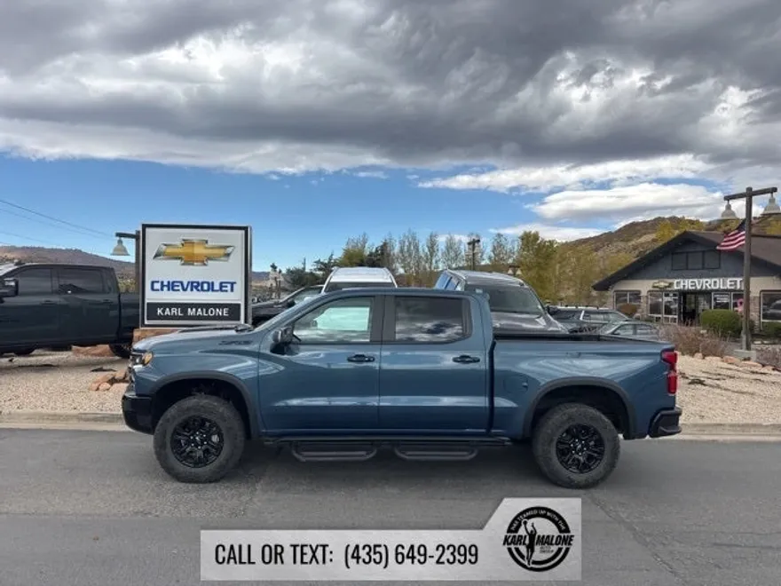 2024 Chevrolet Silverado 1500 ZR2 photo 1
