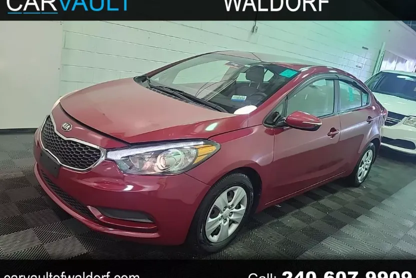 2016 Kia Forte LX photo 1