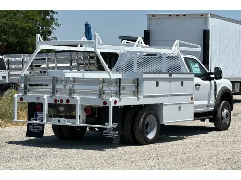 2024 Ford F-550 photo 4