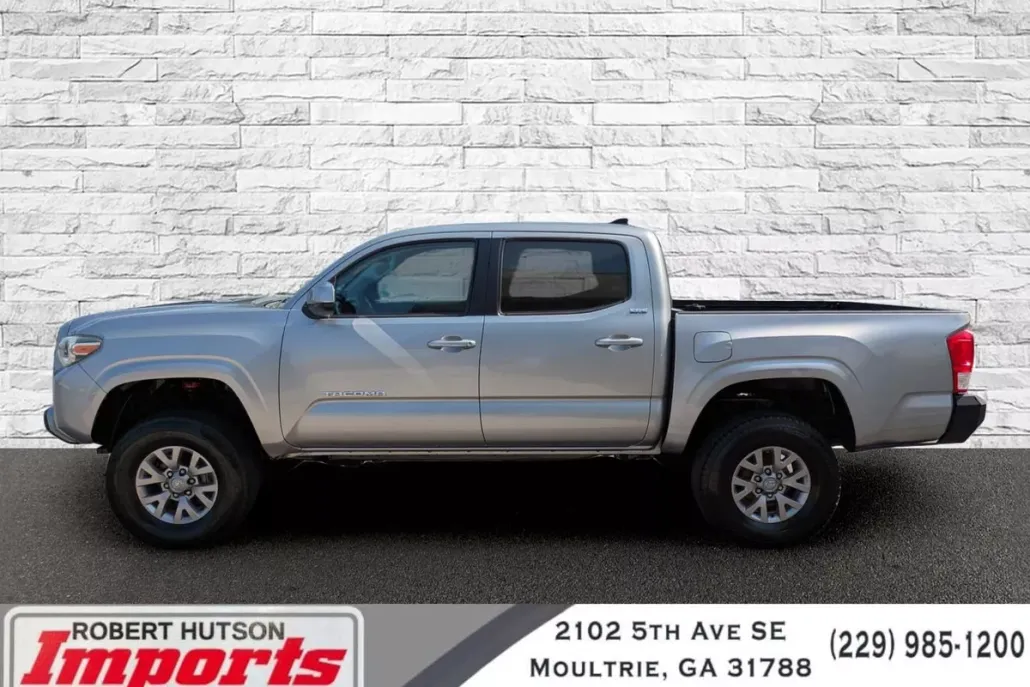 2016 Toyota Tacoma Double Cab photo 1