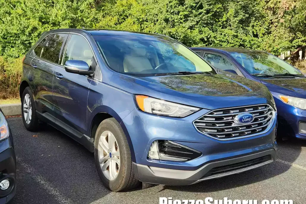 2019 Ford Edge SEL photo 1
