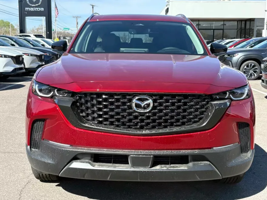 2025 Mazda CX-50 Premium Plus photo 3