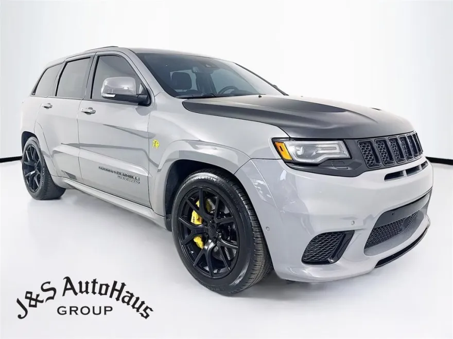 2021 Jeep Grand Cherokee Trackhawk photo 1