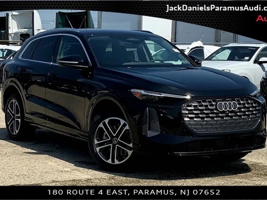 2025 Audi Q5 2.0T Premium Plus photo 1