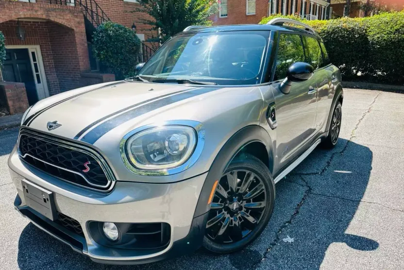 2018 Mini Countryman S ALL4 photo 1