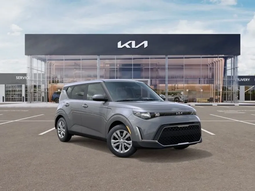 2025 Kia Soul LX photo 1