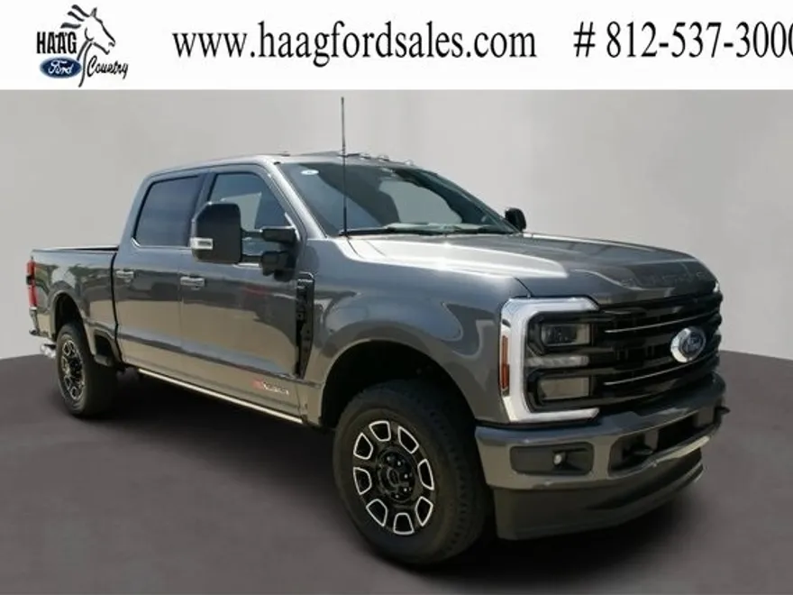 2025 Ford F-350 Platinum photo 1