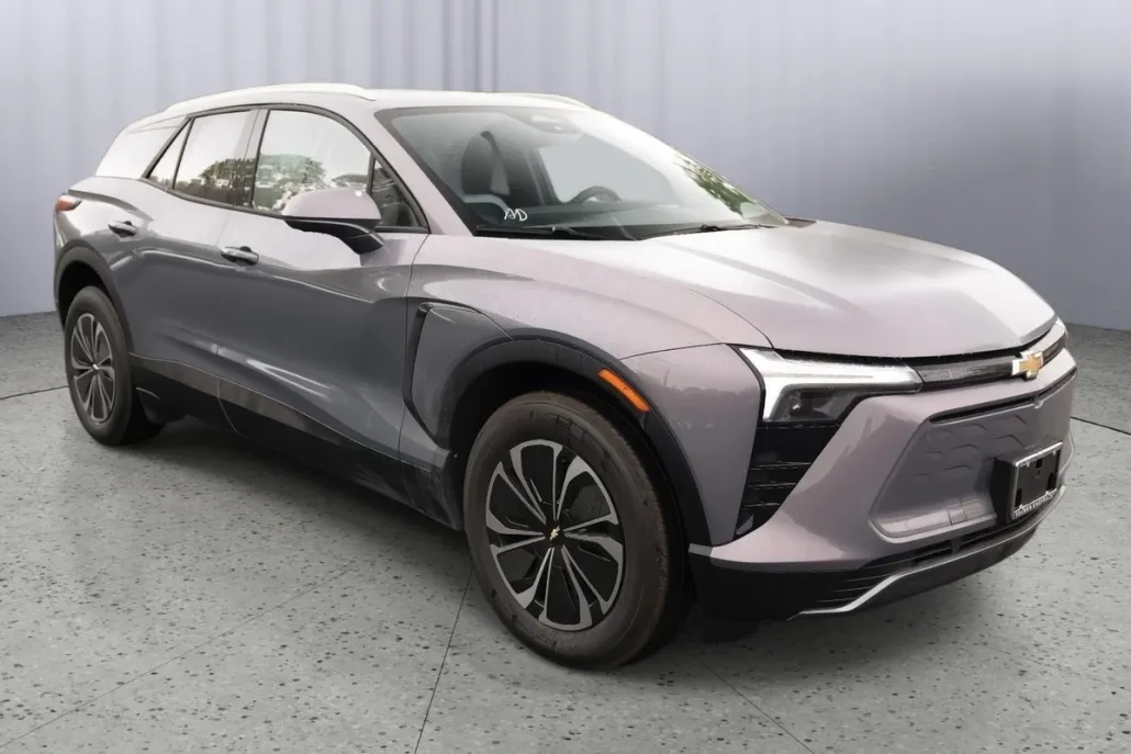 2025 Chevrolet Blazer EV photo 1