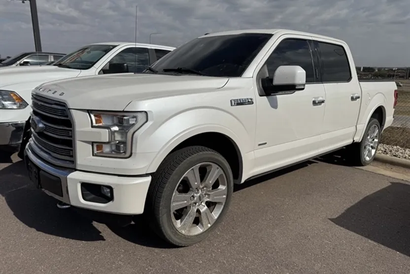 2016 Ford F-150 Limited photo 1