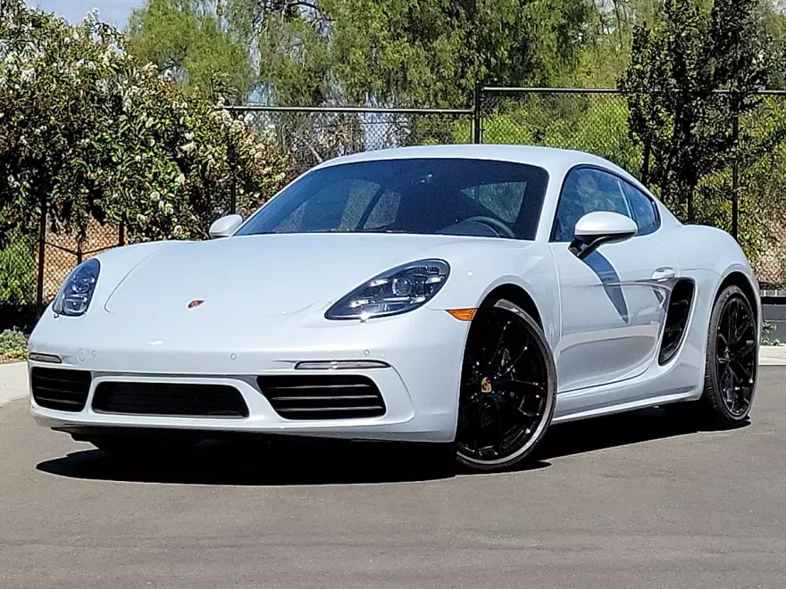 2025 Porsche Cayman photo 1