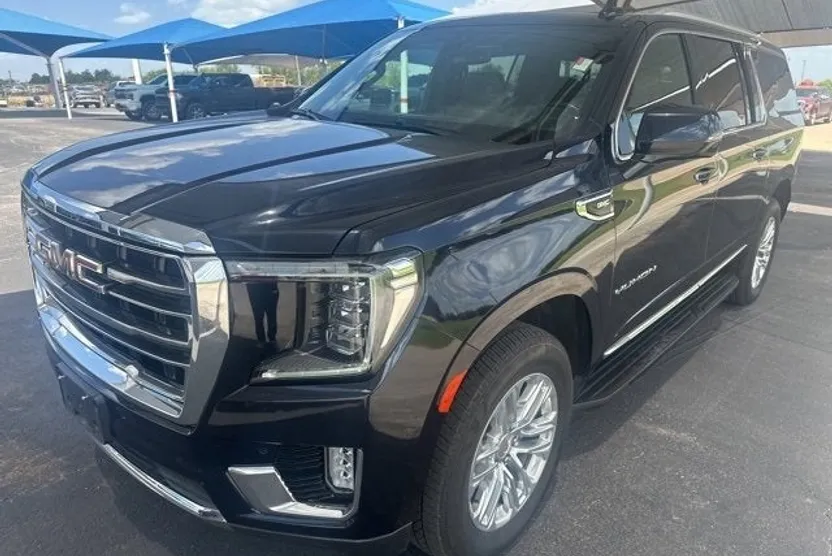 2021 Gmc Yukon XL SLT photo 1