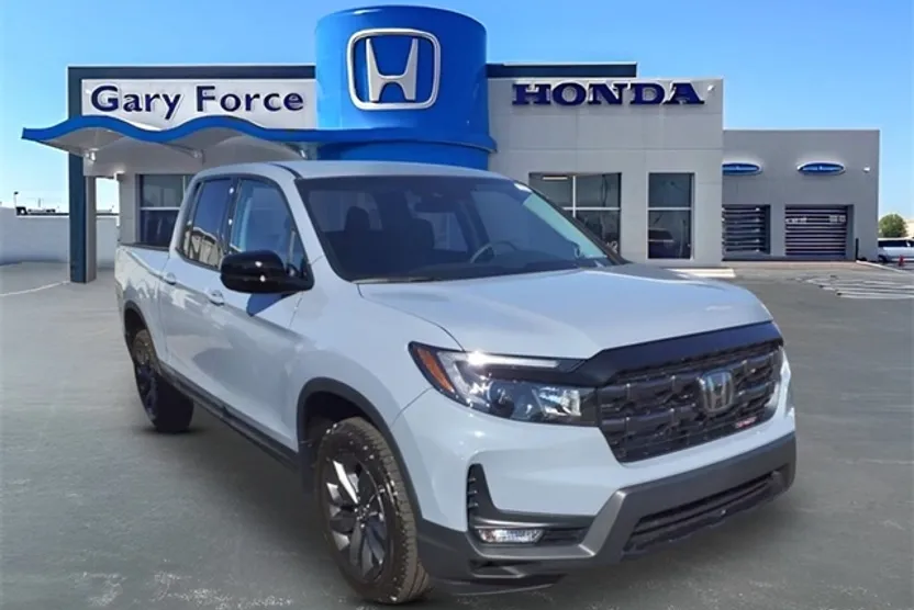 2025 Honda Ridgeline Sport photo 1