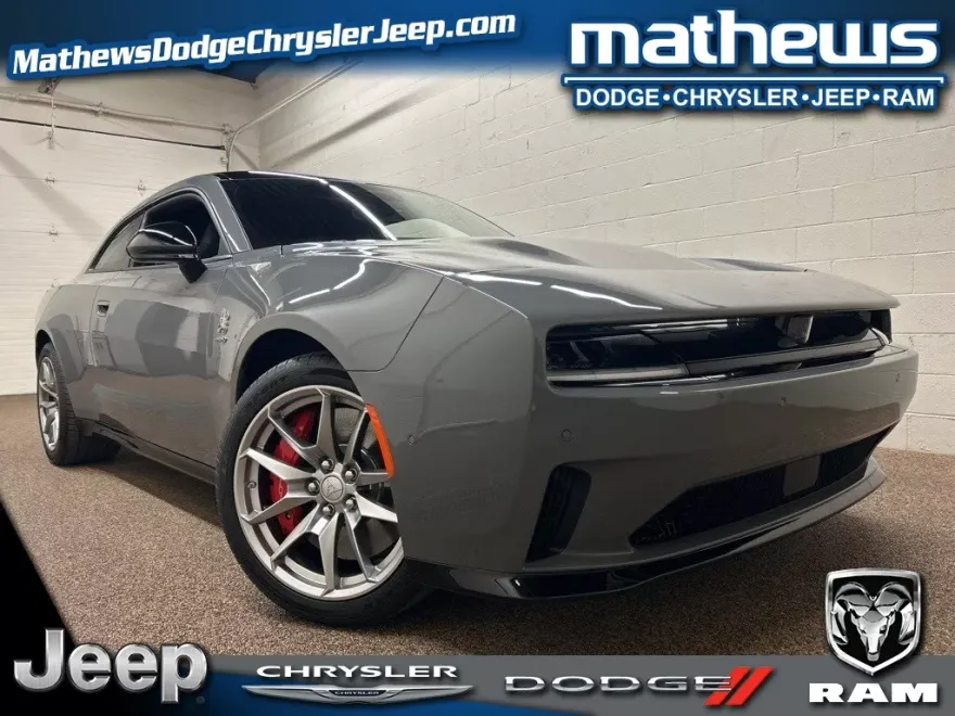 2025 Dodge Charger R/T Scat Pack photo 1