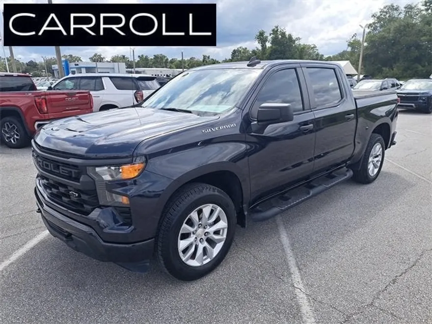 2022 Chevrolet Silverado 1500 Custom photo 1