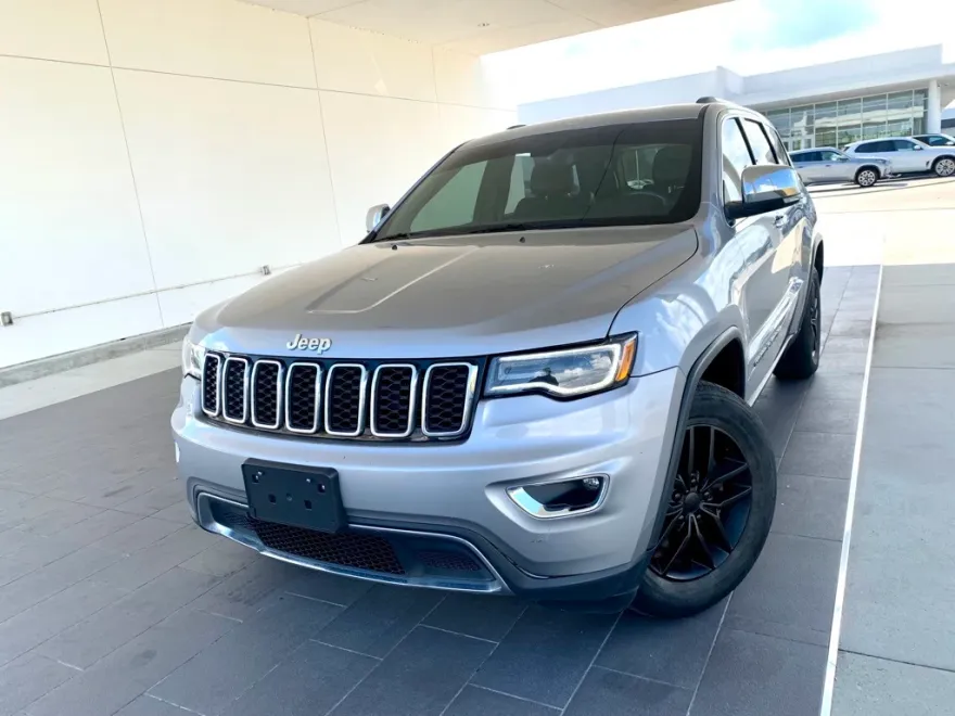 2019 Jeep Grand Cherokee Limited photo 1