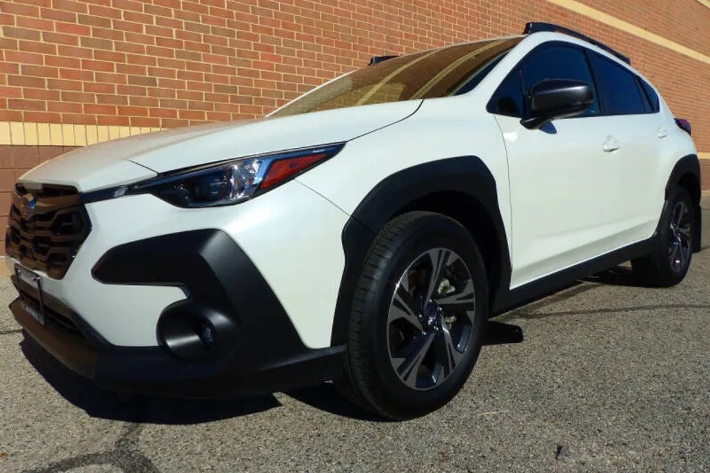 2024 Subaru Crosstrek Premium photo 1