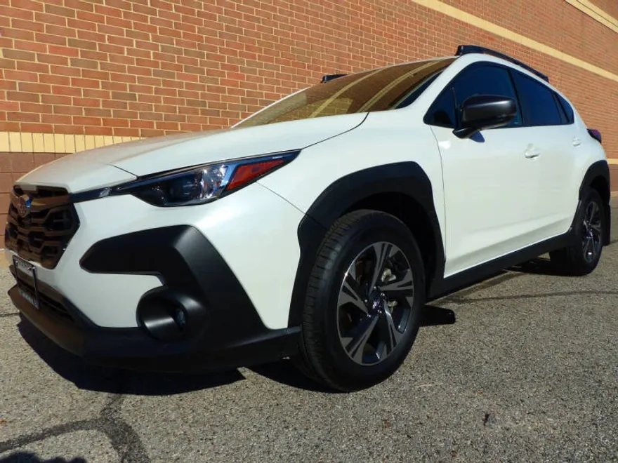 2024 Subaru Crosstrek Premium photo 1