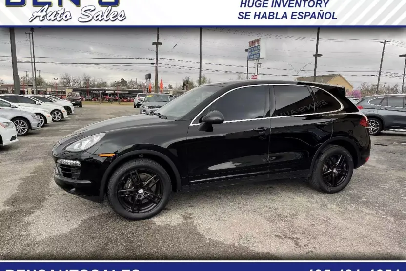 2014 Porsche Cayenne Base photo 1