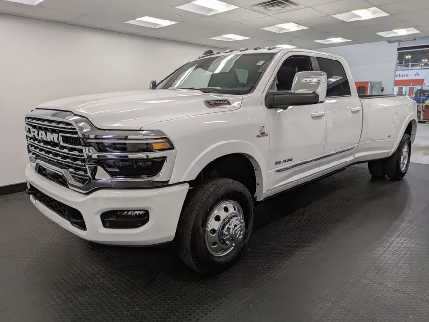 2025 Ram 3500 Limited photo 1