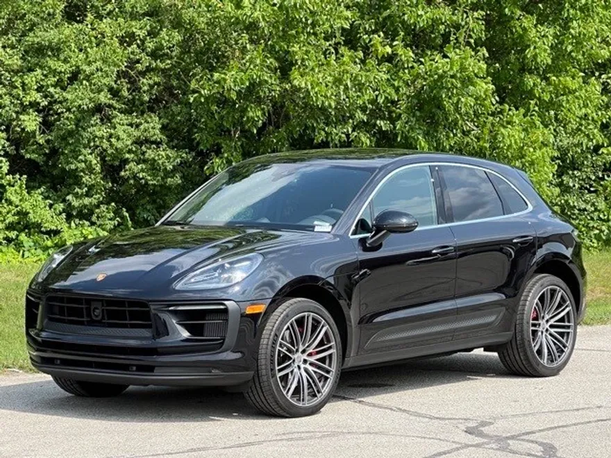 2024 Porsche Macan S photo 1