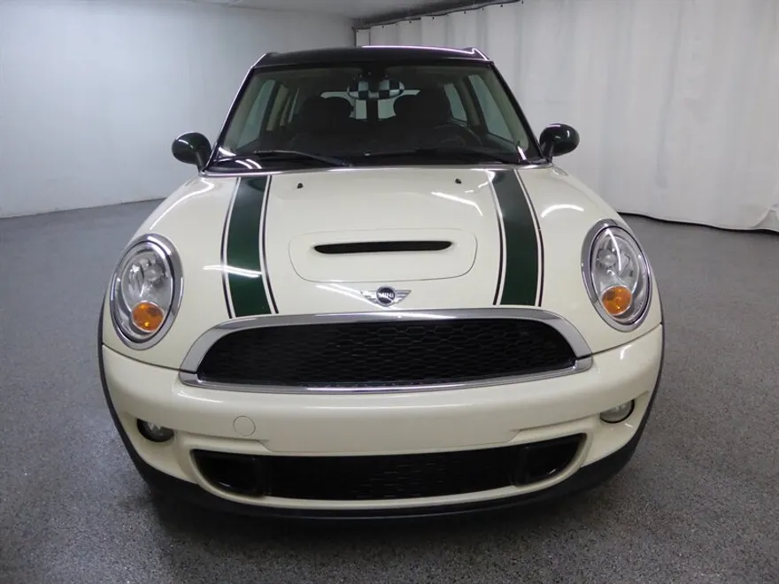 2013 Mini Clubman Base S photo 1