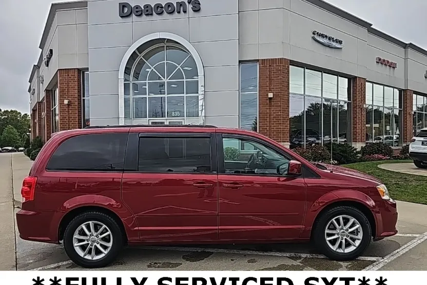 2014 Dodge Grand Caravan SXT photo 1
