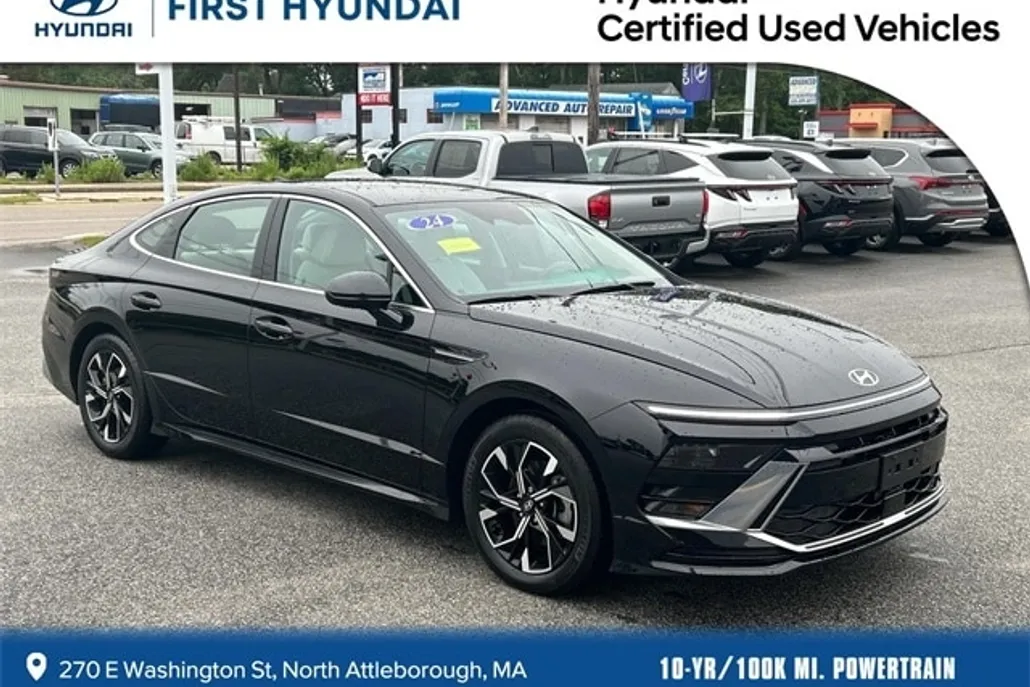 2024 Hyundai Sonata SEL photo 1