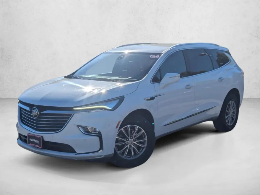 2024 Buick Enclave Premium photo 1