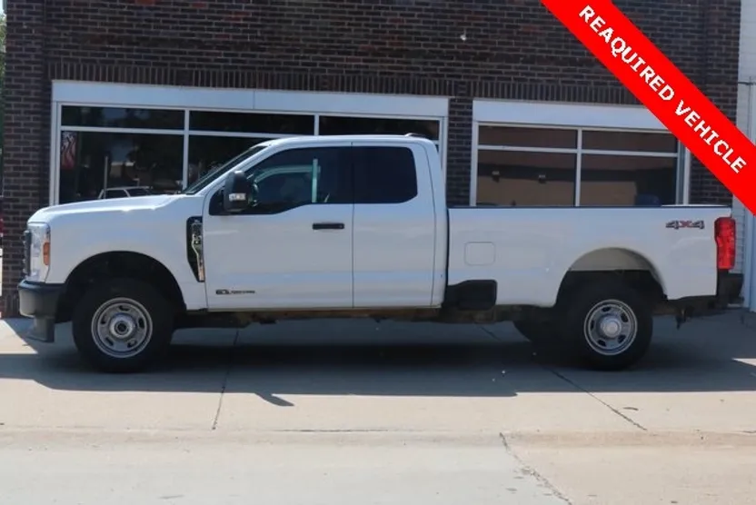 2024 Ford F-350 XL photo 1