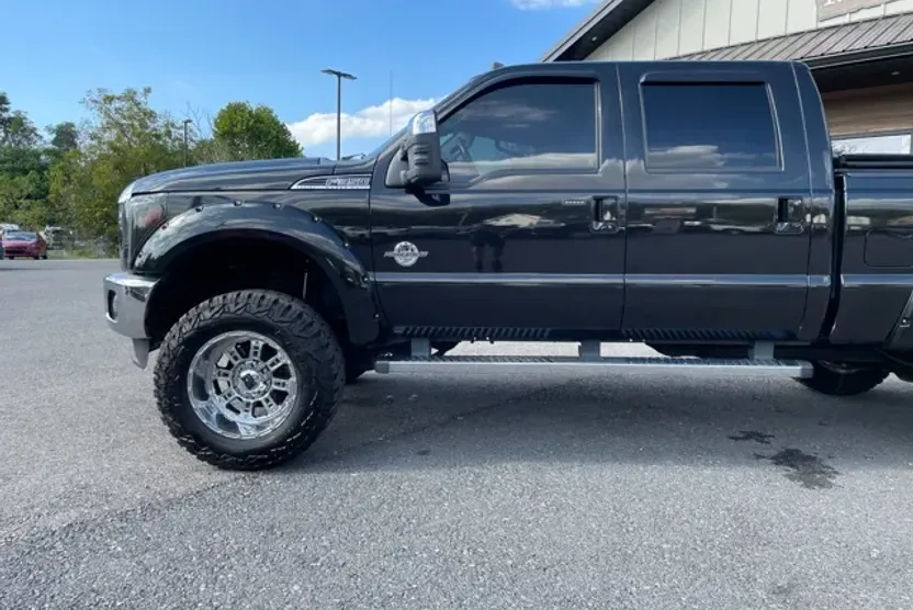 2015 Ford F-350 photo 1
