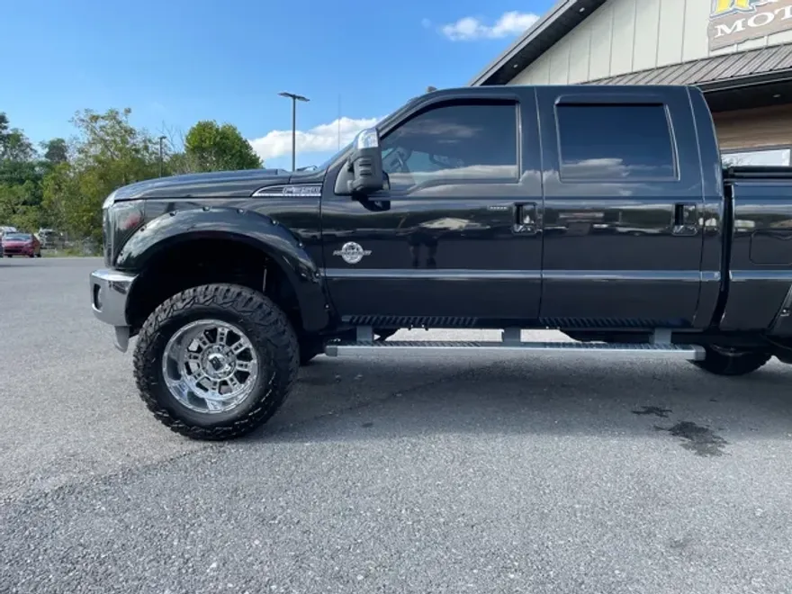 2015 Ford F-350 photo 1