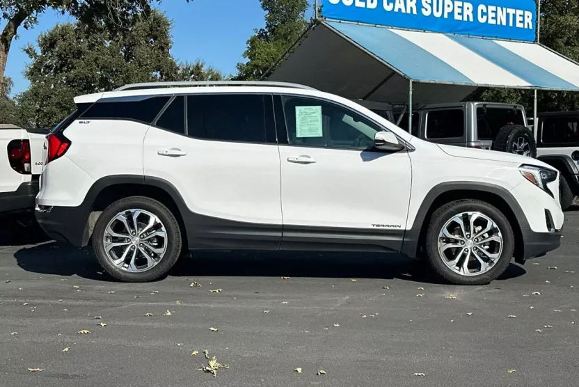2021 Gmc Terrain SLT photo 1