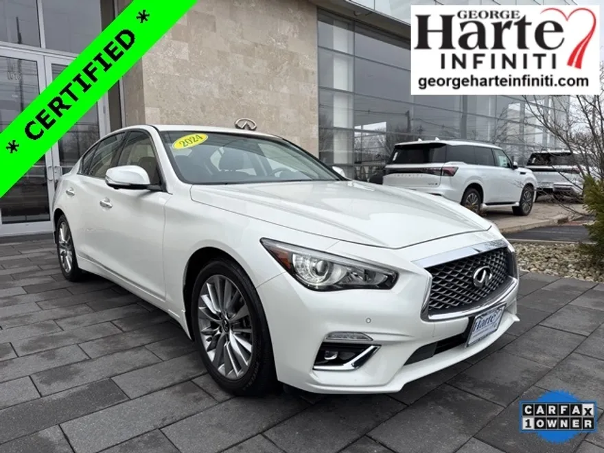 2024 Infiniti Q50 LUXE photo 1