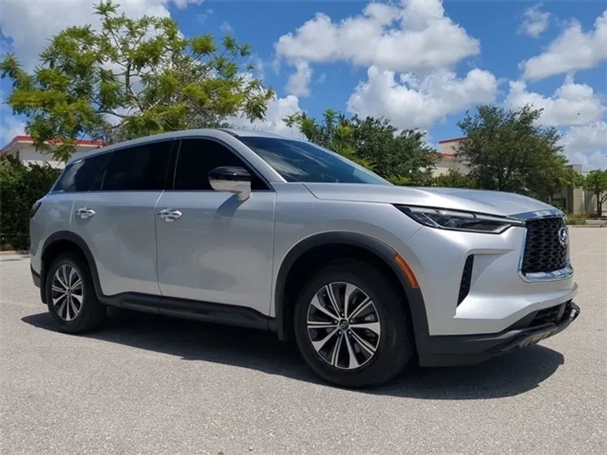 2022 Infiniti QX60 Pure photo 1