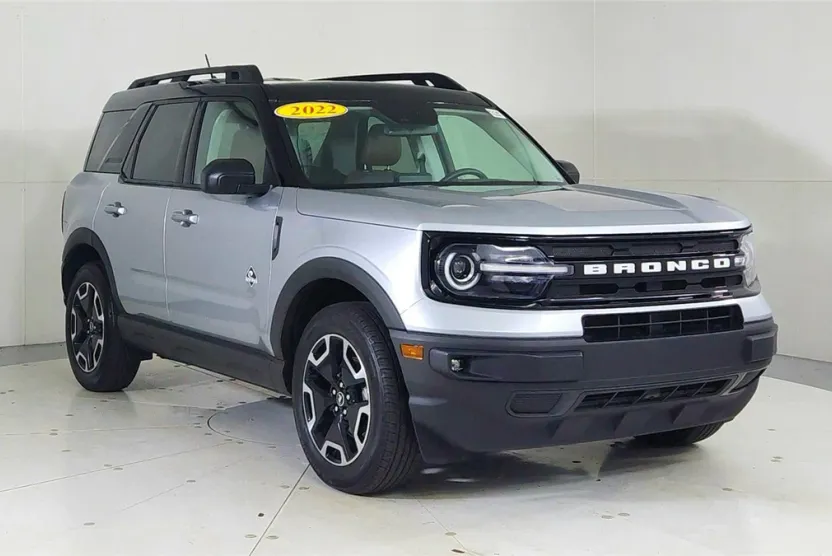 2022 Ford Bronco Sport Outer Banks photo 1
