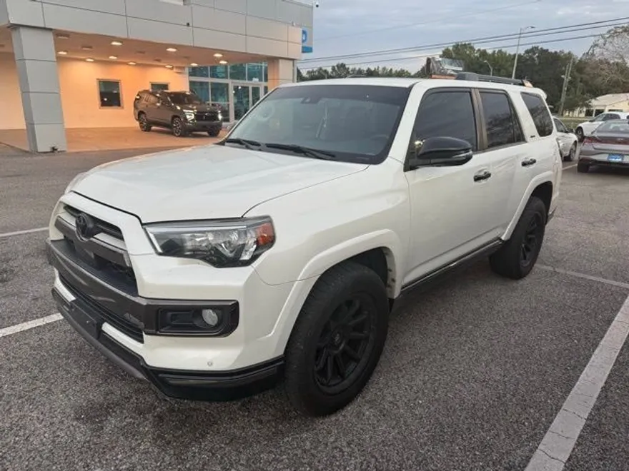2020 Toyota 4Runner Base photo 1