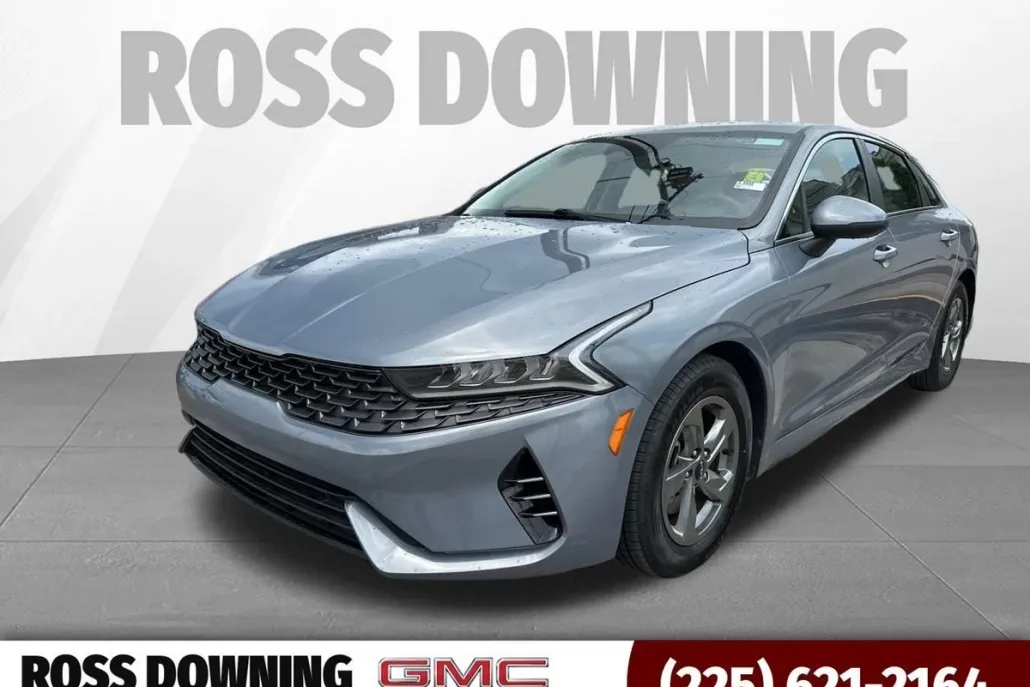 2022 Kia K5 LXS photo 1