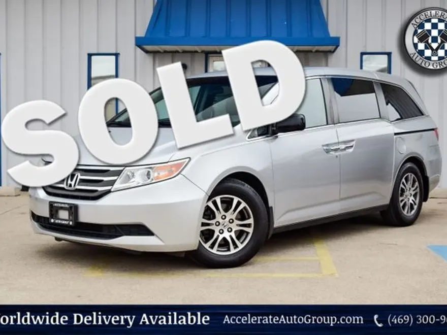 2012 Honda Odyssey EX photo 1