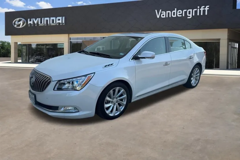 2015 Buick LaCrosse Leather photo 1