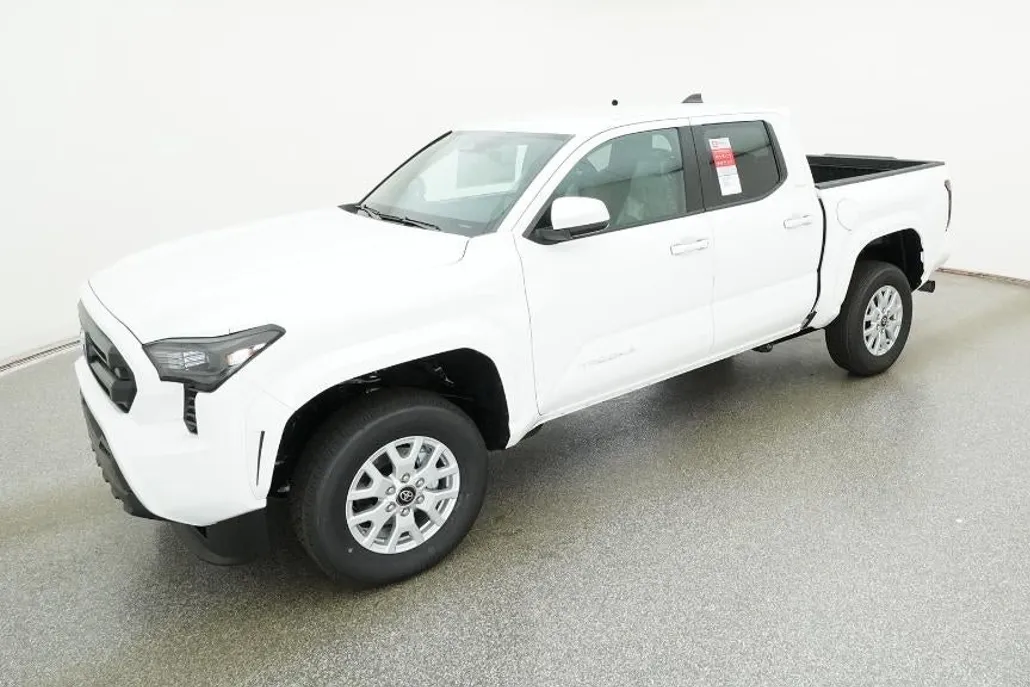 2025 Toyota Tacoma SR5 photo 1