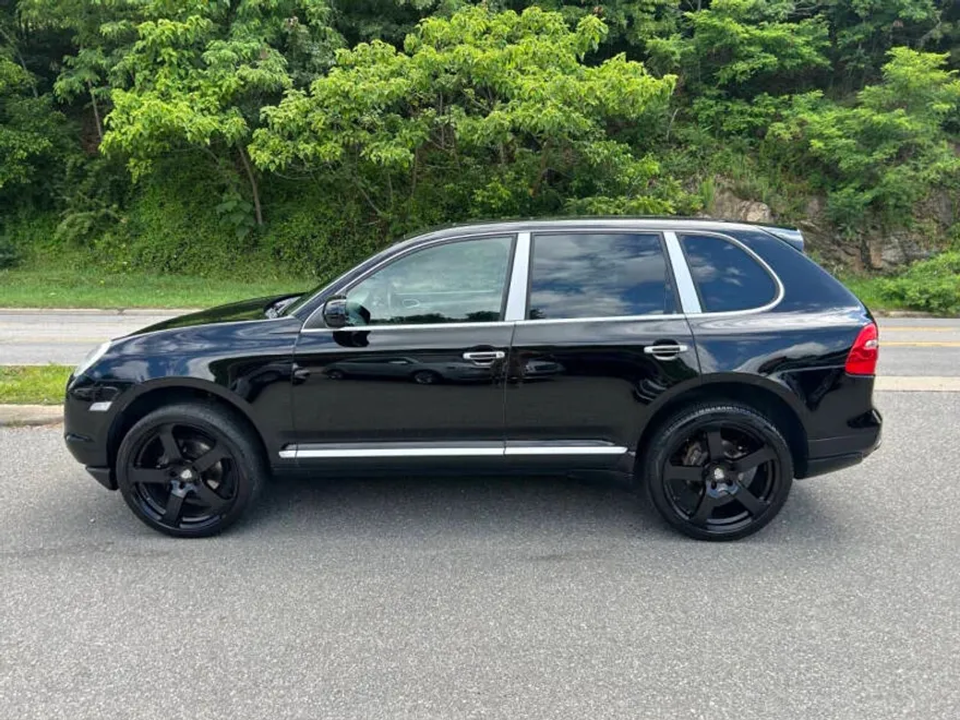 2009 Porsche Cayenne photo 1