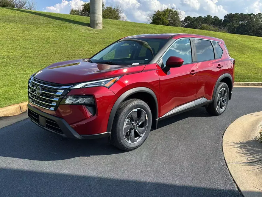 2026 Nissan Rogue SV photo 1