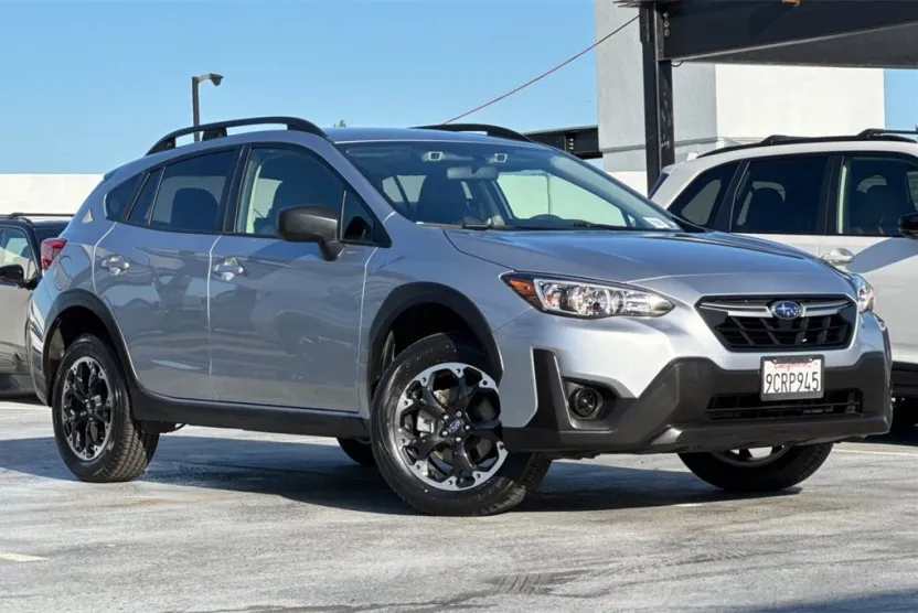2023 Subaru Crosstrek Base photo 1