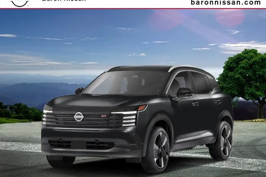 2025 Nissan Kicks SR photo 1